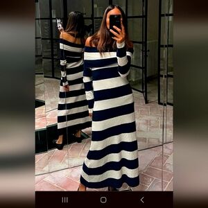 ZARA OFF THE SHOULDER KNIT DRESS NAVY AND WHITE